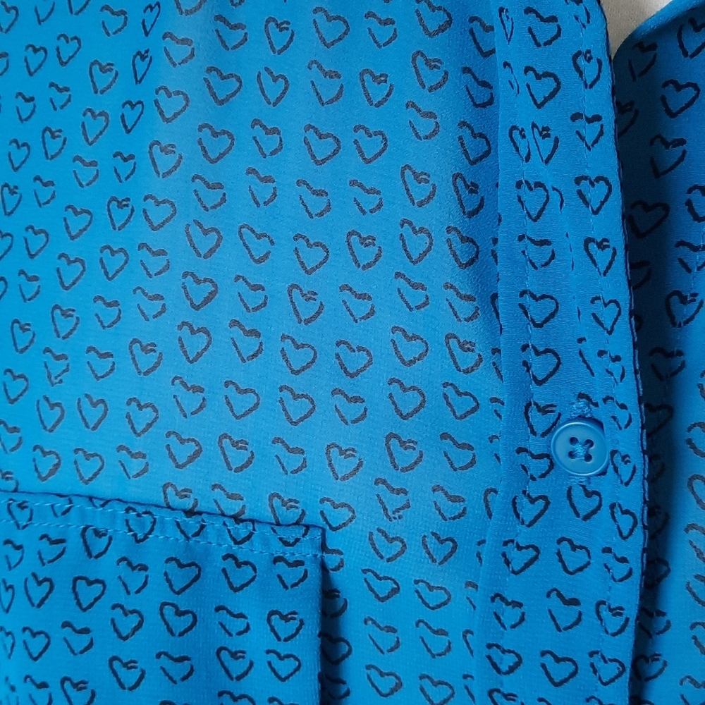 Banana Republic heart print shirt
